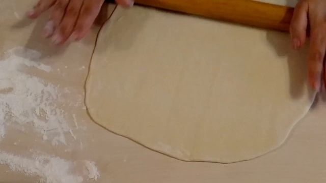 Пельмени. Варенички с мясом. Как быстро налепить. Легкий способ. смотреть онлайн