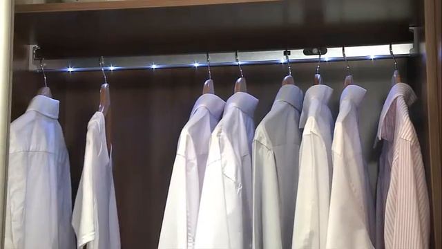 Штанга гардеробная с подсветкой Наполнение шкафа купе смотреть онлайн