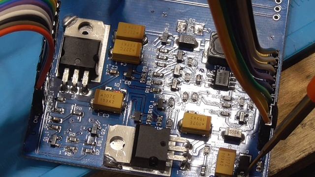 Доработка Iprog Plus из китая , делаем плату питания . смотреть онлайн