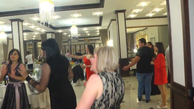 Видеооператор на свадьбу в Сочи видеосъёмка 89183029665