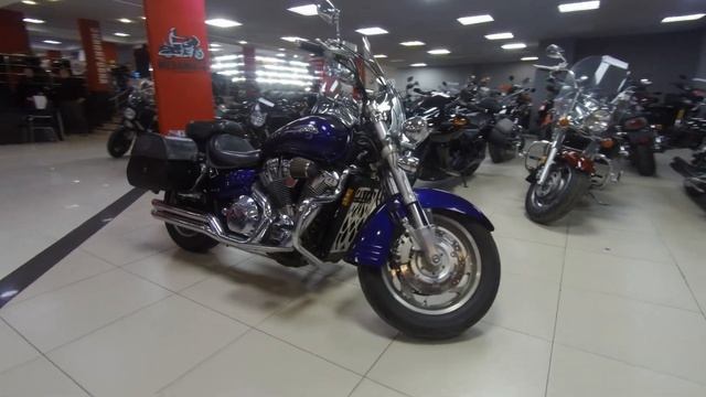 Мотоцикл HONDA VTX1800R артикул U104161 Мотосалон Мегамото смотреть онлайн