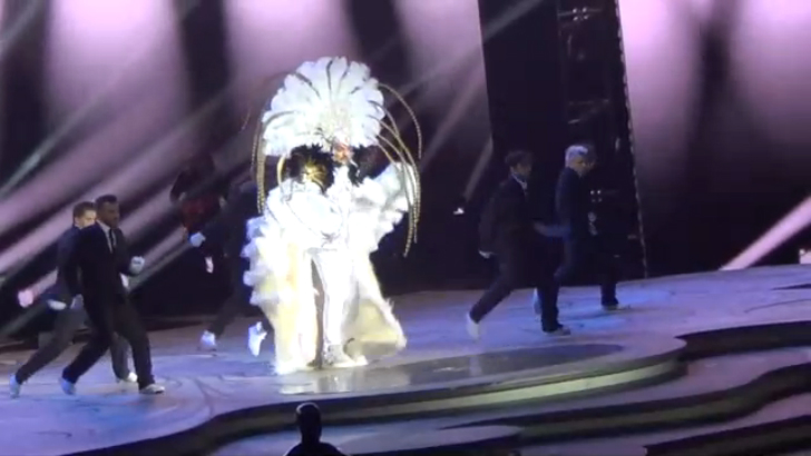 Филипп Киркоров. Шоу "Я". Москва. Кремль 27.04.2017. №11 смотреть онлайн