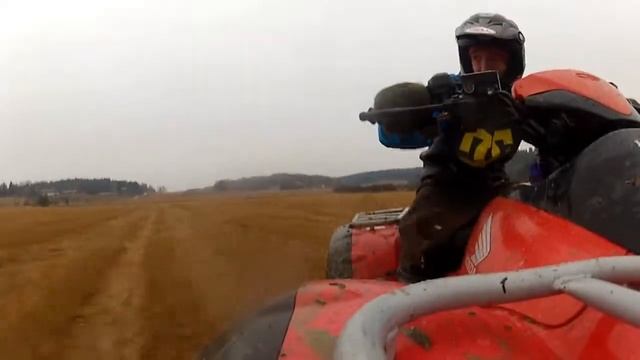 Honda TRX 680 | Kevät Kyntöä смотреть онлайн