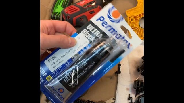 Dewalt 20v chainsaw oil leak fix! Quick tutorial DCCS620 смотреть онлайн