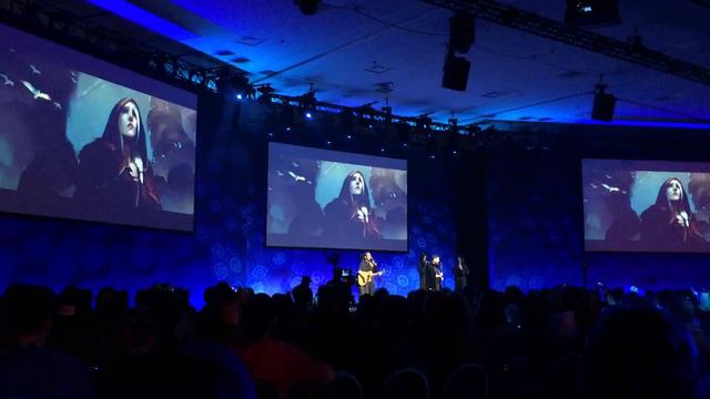 Laura Bailey performs Daughter of the Sea at BlizzCon 2018 смотреть онлайн