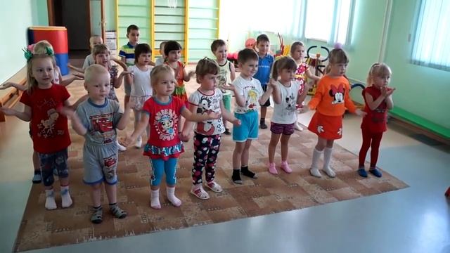 Зарядка для малышей. Танец-игра для детей. Как гном грибы собирал