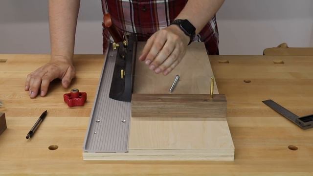 Three Bench Jigs to Improve Hand Planing смотреть онлайн