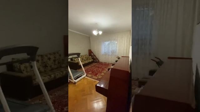 Продаётся таунхаус. г.Бишкек, 12 микрорайон смотреть онлайн