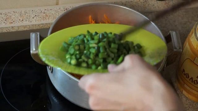 SOPA De LENTEJAS Con CARNE De CERDO/Суп из чечевицы со свининой