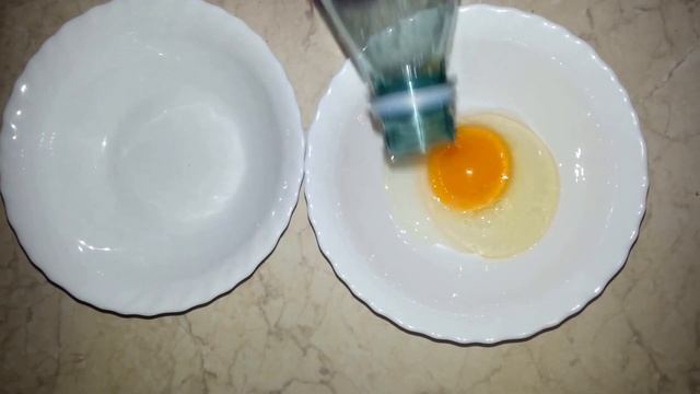 Instagram рецепт. Как за 2 секунды отделить желток от белка. смотреть онлайн