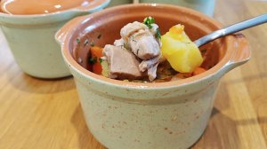 ЖАРКОЕ ИЗ ИНДЕЙКИ в горшочках с овощами