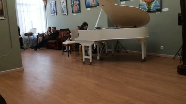Севастьянова Александра, 1 класс ССМШ, фортепиано, Соната Клементи, три части, особняк Брюлова смотреть онлайн