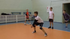 Волейбол обучение. Дети. Упражнение