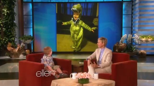 Ellen Meets the ‘Apparently’ Kid, Part 2 смотреть онлайн
