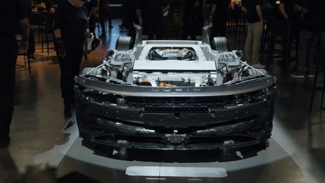 Lucid has ARRIVED | Exclusive Lucid Air First Drive & Behind The Scenes AMP-1 Factory Tour смотреть онлайн