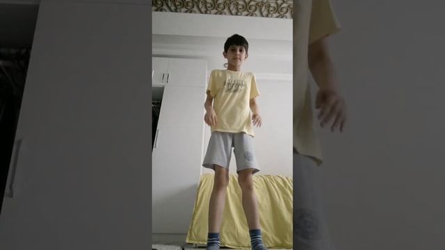 Тутор на танец спикермена смотреть онлайн