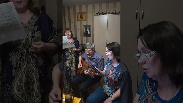 Экспромт песни "Со мной и с моей старной " смотреть онлайн