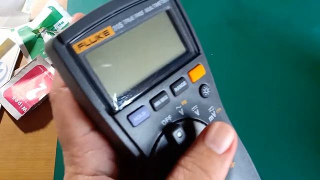 Screen Protector for Fluke 15B+ Installed on Fluke 115 (Also Applies for Fluke 116, Fluke 117) смотреть онлайн