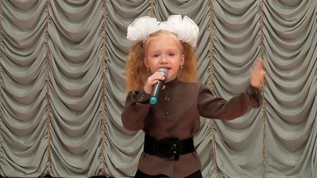 Дедушкин наказ. Муз. Л.Мельниковой, сл. Б.Бугинас, исп. Хохленкова Валерия, г.Караганда, 2006 г. смотреть онлайн