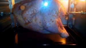 Курочка гриль в мини печи "TESLER- 1800/"