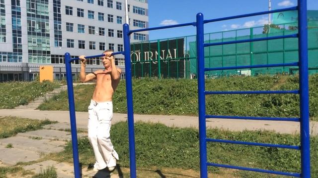Подтягивание на турнике – 22 раза в 55 лет смотреть онлайн