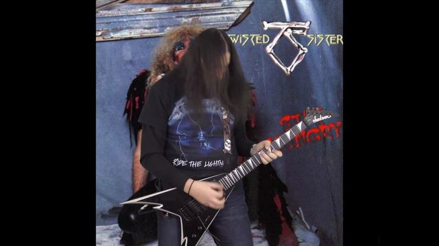 TWISTED SISTER - WE'RE NOT GONNA TAKE IT смотреть онлайн
