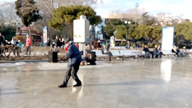 Ялта. Февраль смотреть онлайн