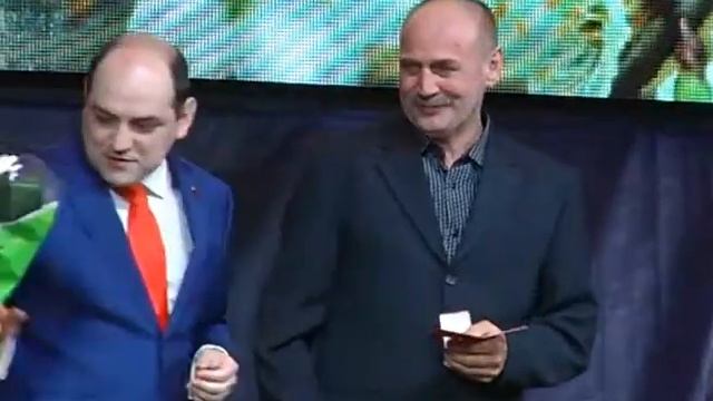 Праздник труда смотреть онлайн