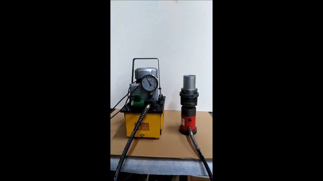 Устройство изготовления фланцев дымоходов котла методом штамповки эластичными средами смотреть онлайн