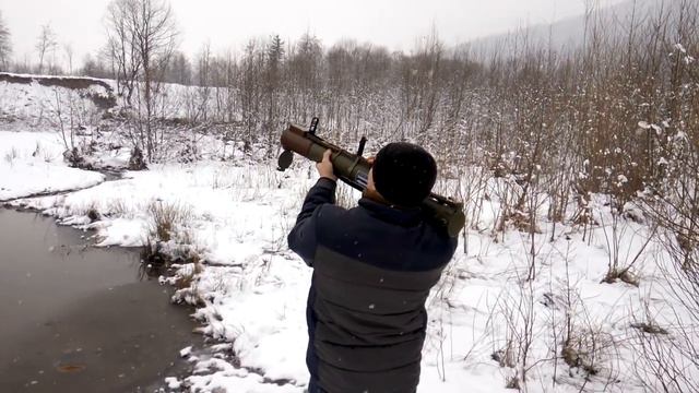 Страйкбольные РПГ-22,РПГ-26. Отстрел перед отправкой. смотреть онлайн