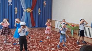 Танец "Морячки" во второй младшей группе