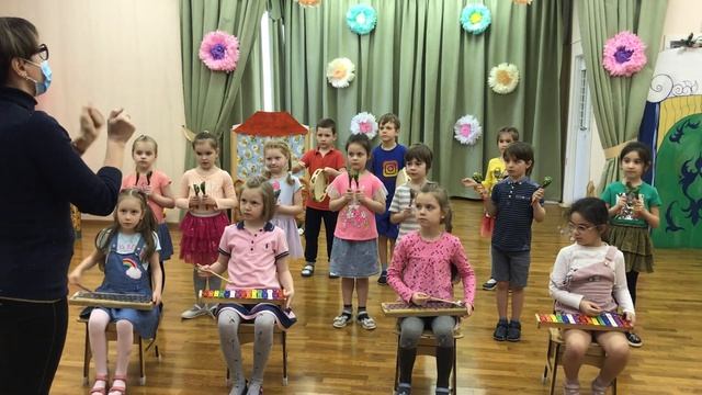 Детский оркестр.Хор из мюзикла «Муха-Цокотуха» смотреть онлайн