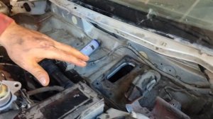 Вода под ковриками на Лада Приора, причины, и устранение проблемы.