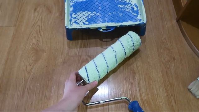 Как и чем покрасить обои под покраску своими руками /Косметический ремонт /Краска Dulux смотреть онлайн