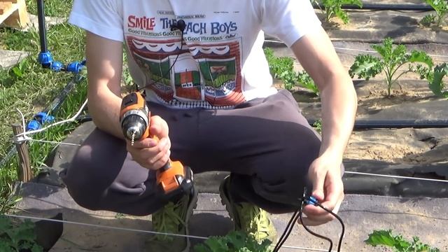 Капельный полив от А до Я. Монтаж капельного полива на 200 метрах грядок за один день - реально. смотреть онлайн