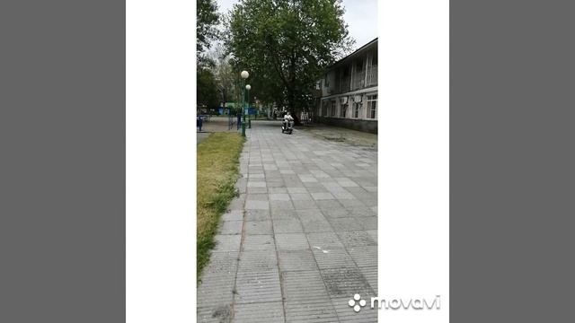 В первый раз - на скутере! смотреть онлайн