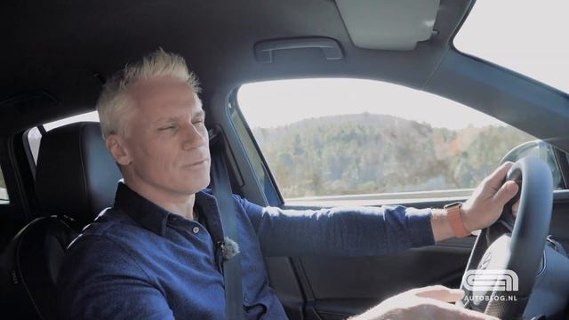 Volkswagen Tiguan 2024 rijtest: dit of een ID.4? смотреть онлайн