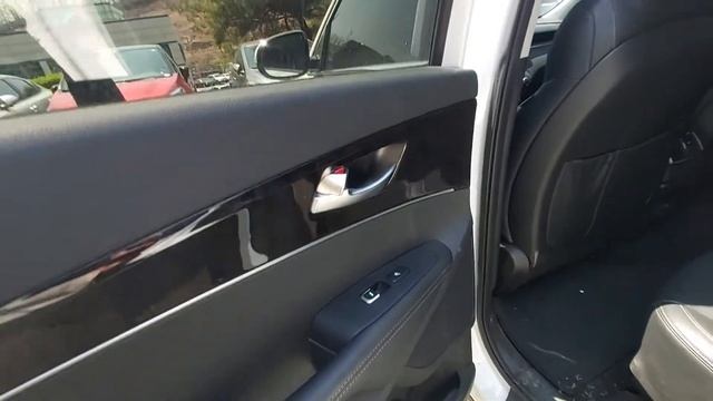 Обзор Киа Соренто 4 вд престиж. Обзор аукциона 28 апреля 2020 года.