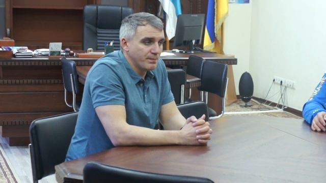 Сенкевич обещает скоро сменить главу департамента труда и соцзащиты Николаевского горсовета смотреть онлайн