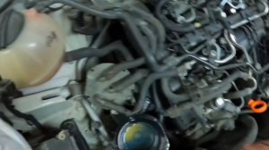 Volkswagen Tiguan 2.0 (CLJA) TDI - замена топливного фильтра.