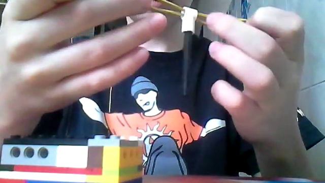 Как сделать из Лего пистолет который стреляет часть 2 смотреть онлайн