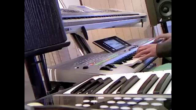 Arrival (ABBA) - Yamaha Tyros 3, Ketron Audya, Korg X50 смотреть онлайн