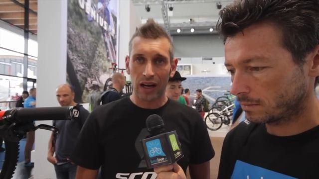 EUROBIKE 2014 // Anteprima Scott Gambler смотреть онлайн