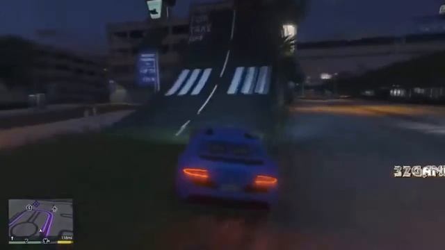 Топ 10 Трюков в GTA 5 Часть 2. Я делал трюки на синей машине !! смотреть онлайн