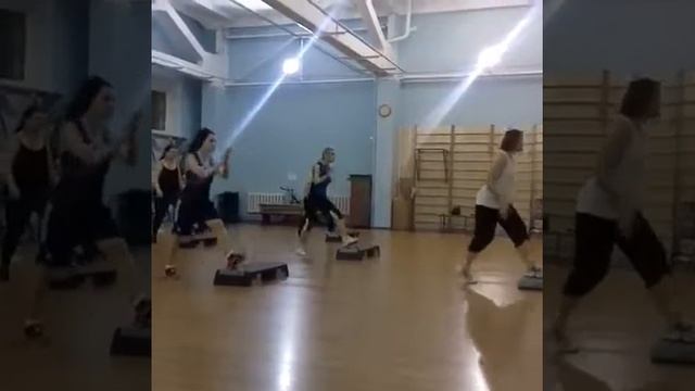 Степ-аэробика (Фитнес) смотреть онлайн