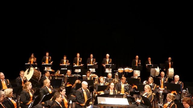 Groovy - Drumband van Harmonie Oude Post смотреть онлайн
