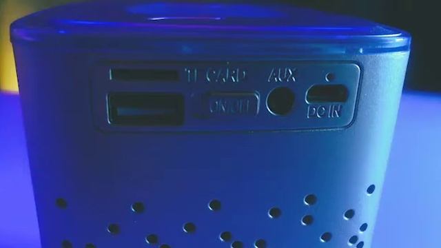 Cheap RGB Bluetooth speaker | Kooler S818 | FM, memory slot,Aux |cost 1500rs (link for buying) . смотреть онлайн