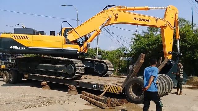 HYUNDAI EXCAVATOR R480 смотреть онлайн