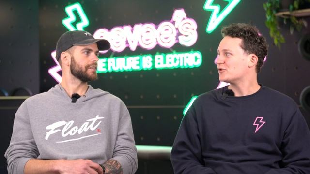 Extreme Bull Commander EUC Review | Better than the Veteran Sherman?! смотреть онлайн