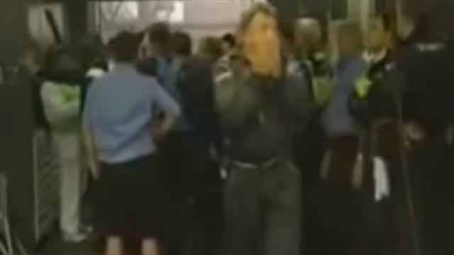 Mercedes air born crash Le Mans 1999 CLR GT1 смотреть онлайн